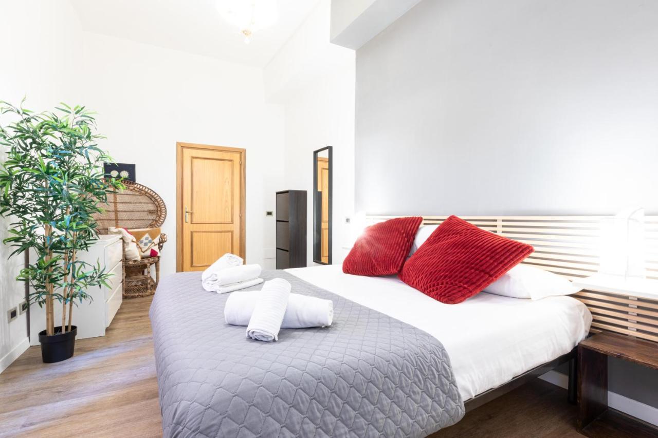 Toniolo Two Bedroom Two Bath Рим Екстериор снимка